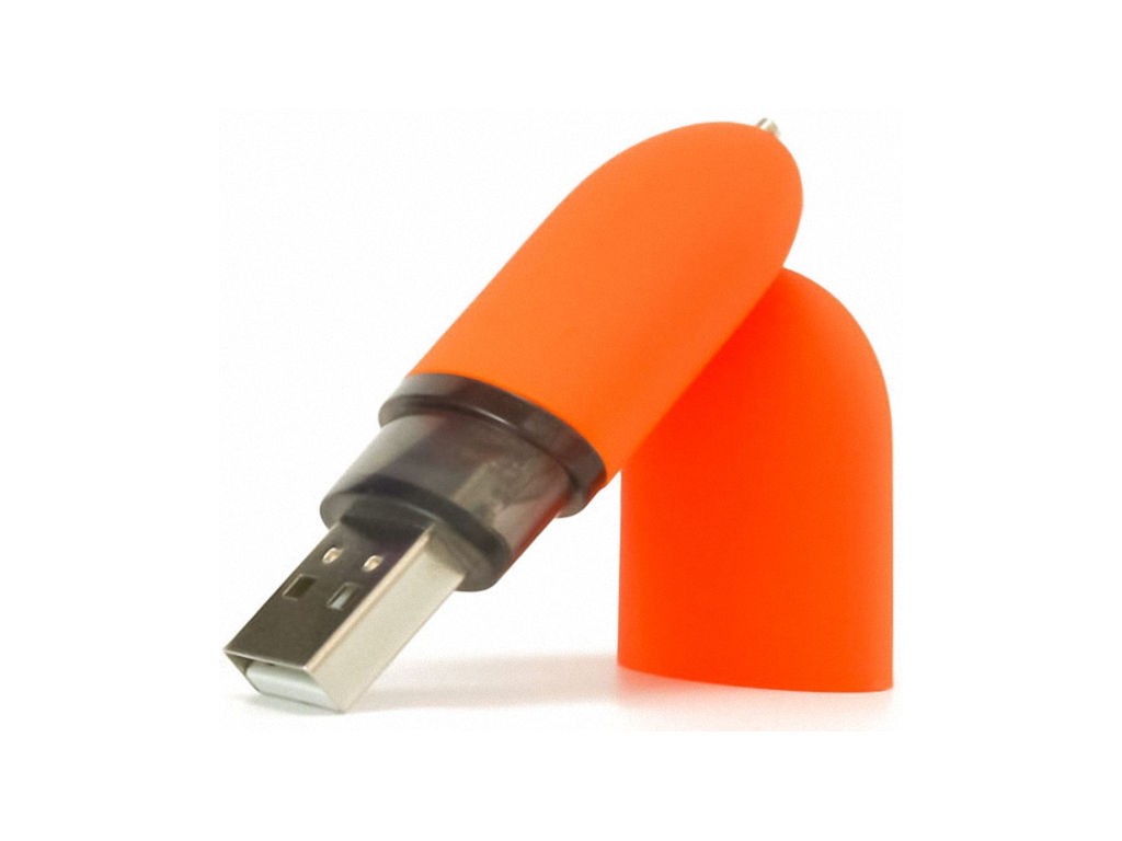 WGS-106 — Unidade flash USB oval e plana, com tampa simétrica. Possui vários acabamentos de pintura. Ré