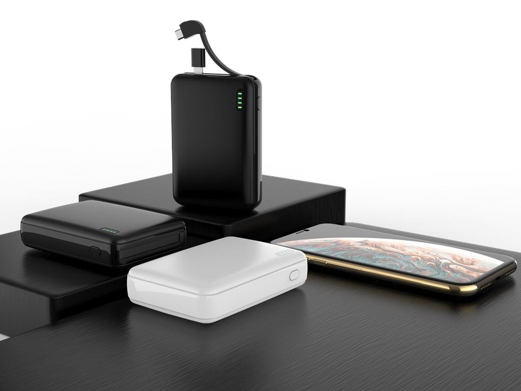 WGSPB-G73 — Flat Power Bank emergency charger, similar to the format of a credit card. Gra
